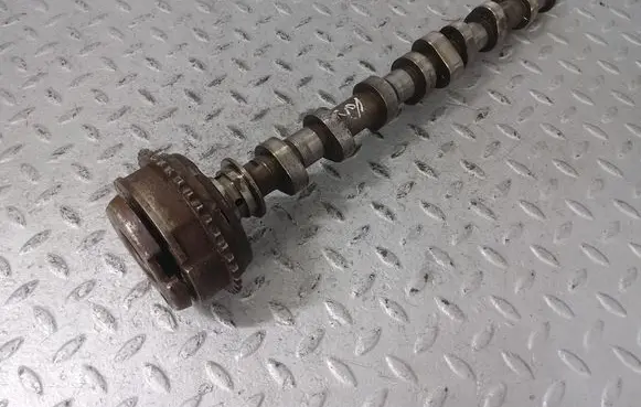 BMW 5 F10 F11 Camshaft 11317616470 11367598215 7583819