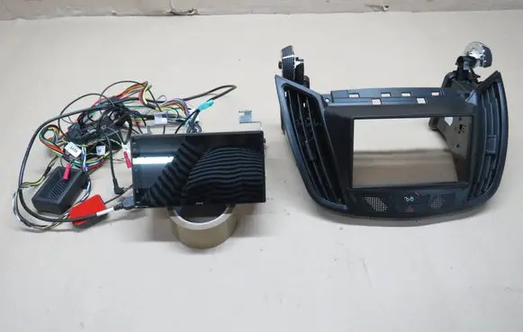 Ford Kuga II Radio/CD/DVD/GPS head unit A5LG2B7T