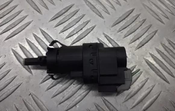 Ford Focus Brake pedal sensor switch 3M5T-13A480-AC