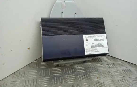 Jeep Grand Cherokee Sound amplifier