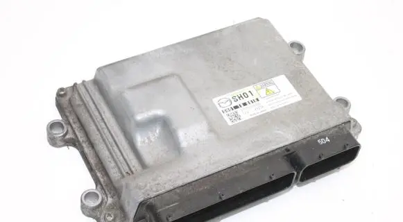 Mazda CX-5 Engine control unit/module 2757005305