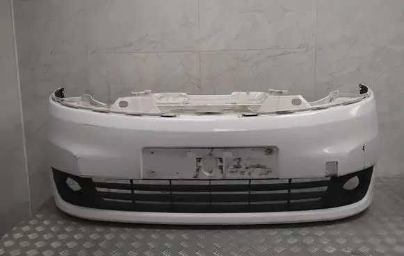 Nissan NV200 Front bumper 620223LG0A