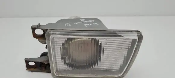 Volkswagen Golf III Front fog light 139356R