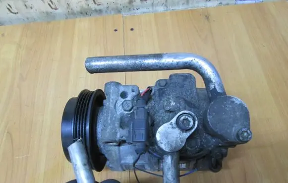 Audi A4 S4 B6 8E 8H Air conditioning (A/C) compressor (pump)