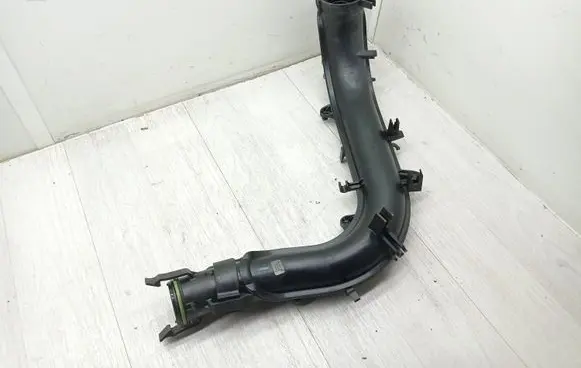 Audi A4 S4 B9 Intercooler hose/pipe