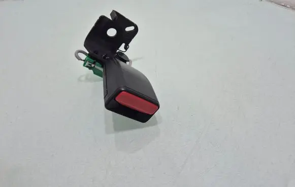 Volvo S60 Rear seatbelt buckle 31462761