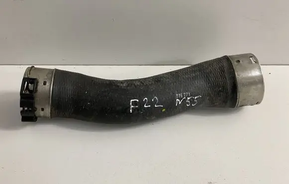 BMW 2 F22 F23 Intercooler hose/pipe 7602652