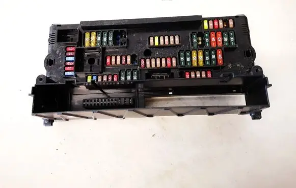 BMW 5 GT F07 Fuse box set 921086101 9210861-01