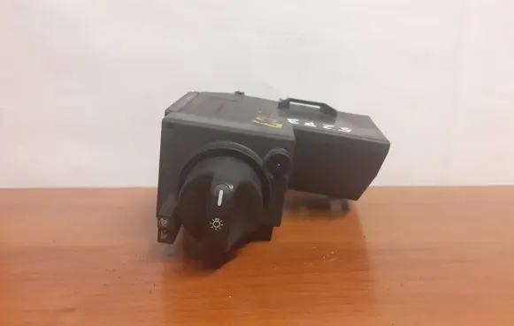 Mercedes-Benz E W210 Light switch 5273 2105452004