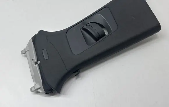 Porsche Cayenne (9Y0 9Y3) (B) pillar trim (top) 760867243D 9Y0867243A 12102018