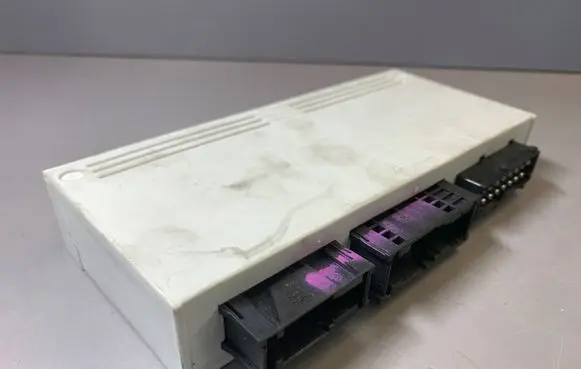 BMW X3 E83 Comfort/convenience module 6963338 61356963338 57762110