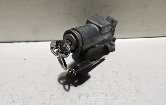 Opel Astra F Ignition lock 900692145 90191412