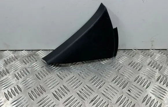 Lexus CT 200H Other interior part 6749776011