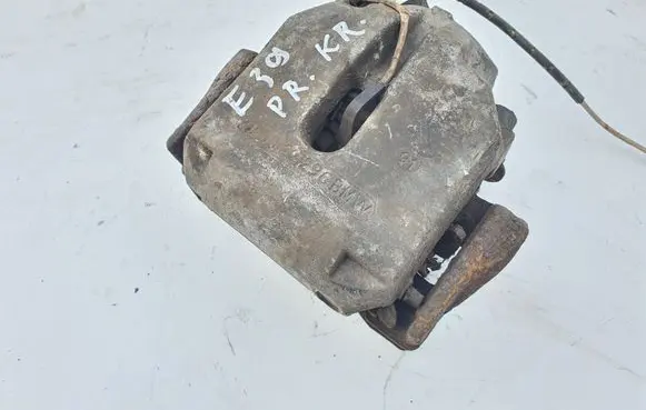 BMW 5 E39 Front brake caliper