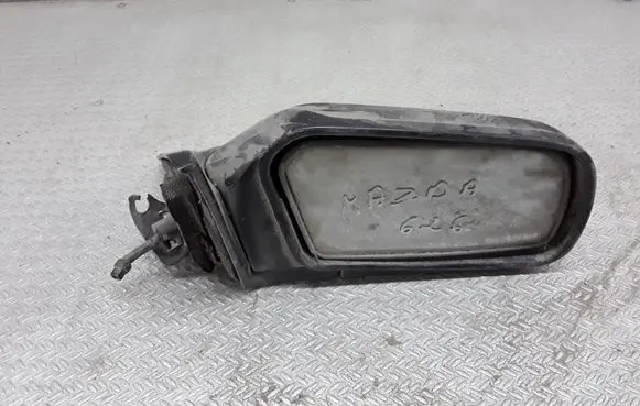 Mazda 626 Manual wing mirror E200734