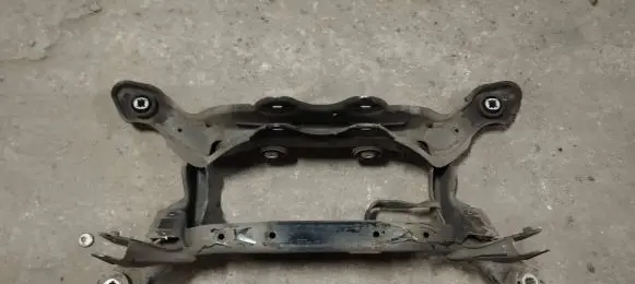 Volvo XC60 Rear subframe 