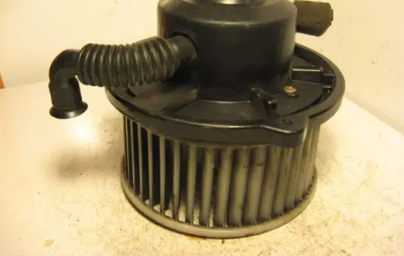 Mitsubishi Pajero Sport I Heater fan/blower 2B960