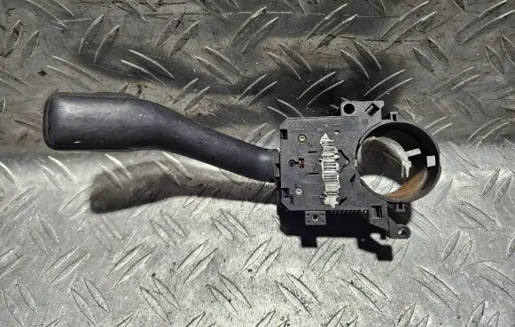 Audi A6 S6 C5 4B Indicator stalk 286058