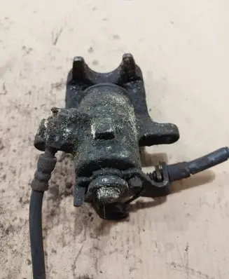 Audi A4 S4 B7 8E 8H Rear brake caliper