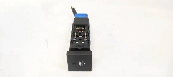 Fog light switch