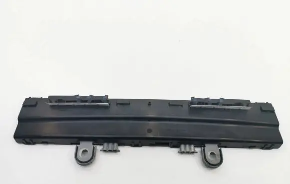 Mercedes-Benz S W221 Aerial antenna amplifier A2218204189 10700850