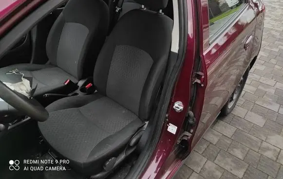 Mitsubishi Space Star Front driver seat 