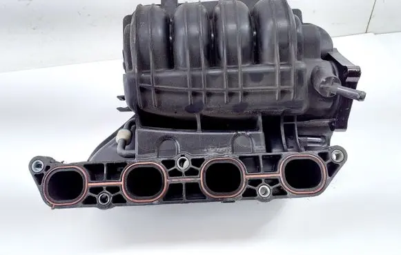 KIA Sportage Intake manifold