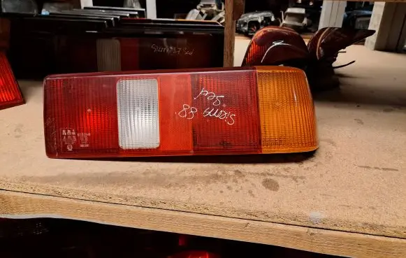 Ford Sierra Rear/tail lights 87BG13A602 87BG13A602AA