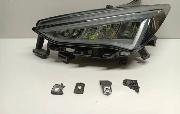 Cupra Born Headlight/headlamp 10F941007K