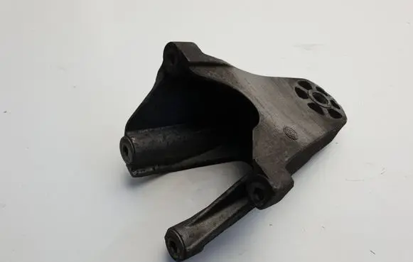 Ford Transit Engine mounting bracket 6C116037AA 7107564