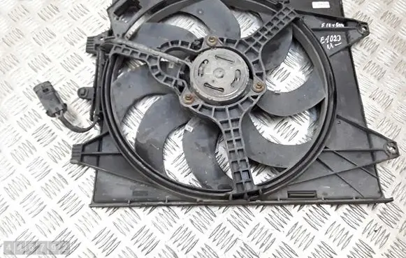 Fiat 500 Electric radiator cooling fan