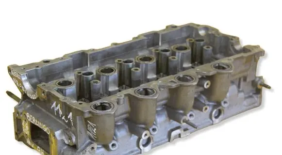 Citroen Berlingo Engine head 9655911480