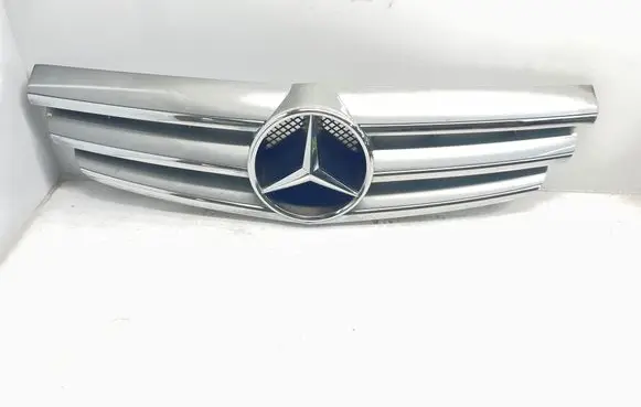 Mercedes-Benz CLK A209 C209 Front grill A2098800223