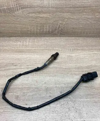 Skoda Octavia Mk2 (1Z) Lambda probe sensor 03L906262 0281004085