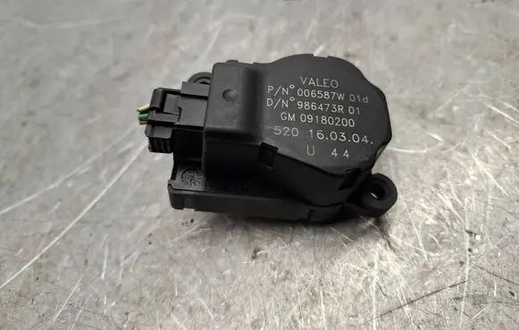 Opel Signum Air flap motor/actuator 09180200