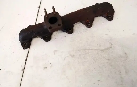 Exhaust manifold