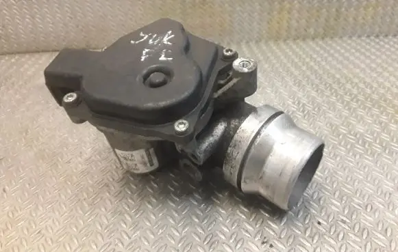 Nissan Juke I F15 Throttle valve 161A09794R