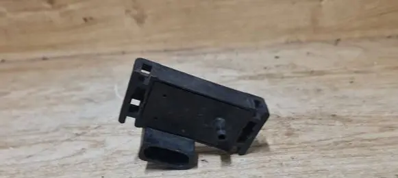 Volvo S40, V40 Air pressure sensor 8768254