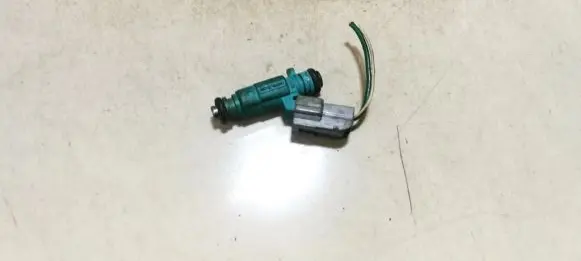 Hyundai i10 Fuel injector 3531003000