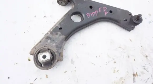 Front lower control arm/wishbone
