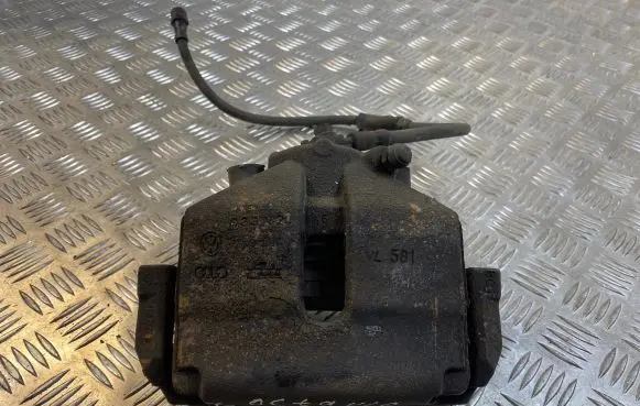 Skoda Octavia Mk2 (1Z) Front brake caliper