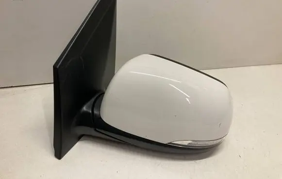 KIA Picanto Front door electric wing mirror 