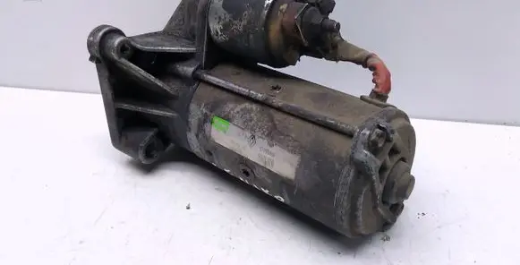 Renault Scenic II - Grand scenic II Starter motor D7R49 16J41742HF