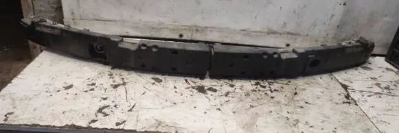 BMW 5 E60 E61 Front bumper cross member