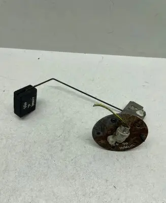 Suzuki Grand Vitara II Fuel level sensor 0717410410