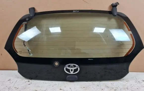 Toyota Aygo AB10 Opening tailgate glass 43R00050 821840H011A
