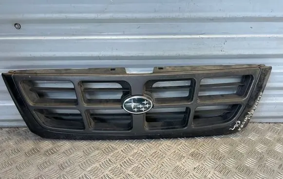 Subaru Forester SF Front grill