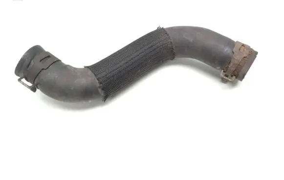 Suzuki Grand Vitara II Engine coolant pipe/hose