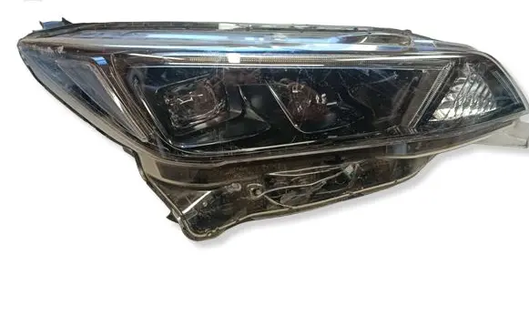 Nissan Leaf I (ZE0) Headlight/headlamp 260106WK7A A1W4310000 21H130378