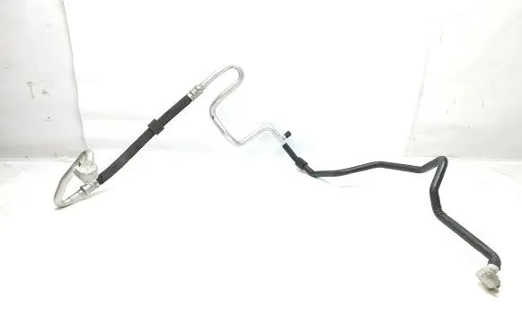 Audi Q3 8U Air conditioning (A/C) pipe/hose 8u0820743H
